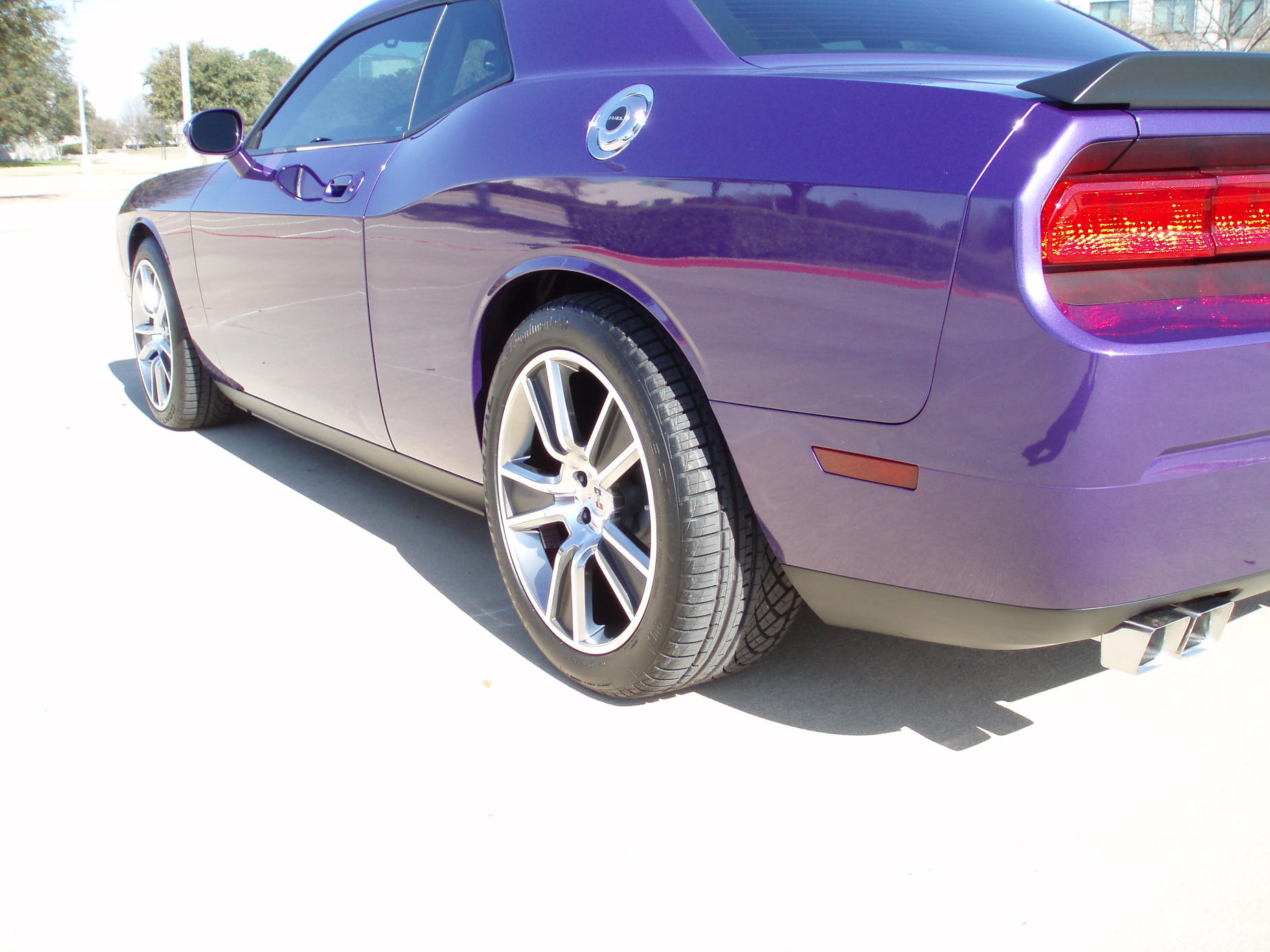 photo 2 Dodge Challenger custom wheels   20x9.0, ET , tire size 245/45 R20. 20x10.0 ET 295/40 R20
