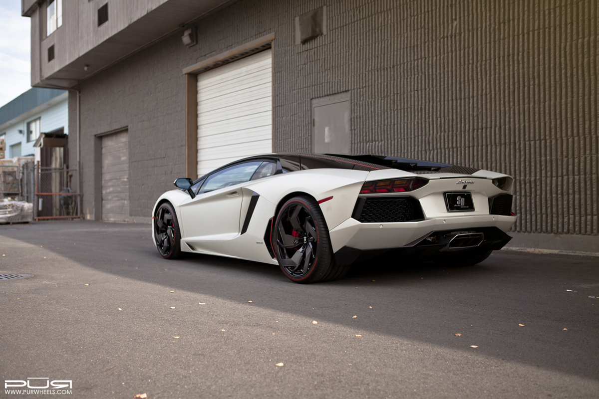 photo 4 Lamborghini Aventador custom wheels PUR RS05.V2 20x9.0, ET , tire size X R20. 21x12.5 ET
