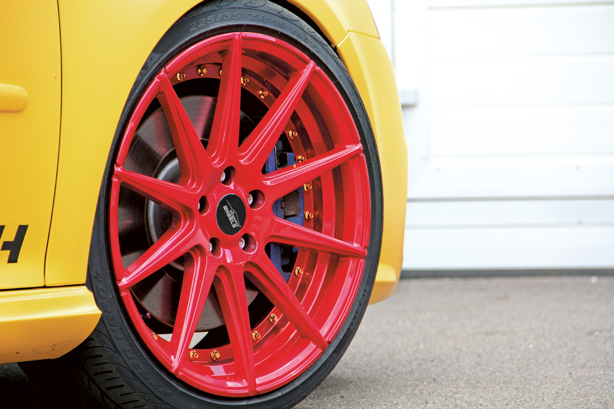 photo 1 Volkswagen  R32 custom wheels Elegance E 1 19x8.5, ET +45, tire size 225/35 R19. 19x8.5 ET+35 