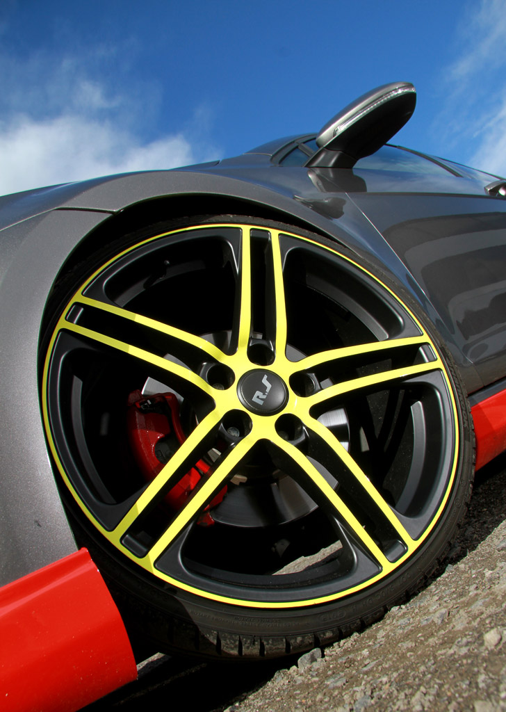 photo 2 Volkswagen Golf custom wheels MR Racing MR14 20x9.0, ET +45, tire size 235/30 R20. x ET 