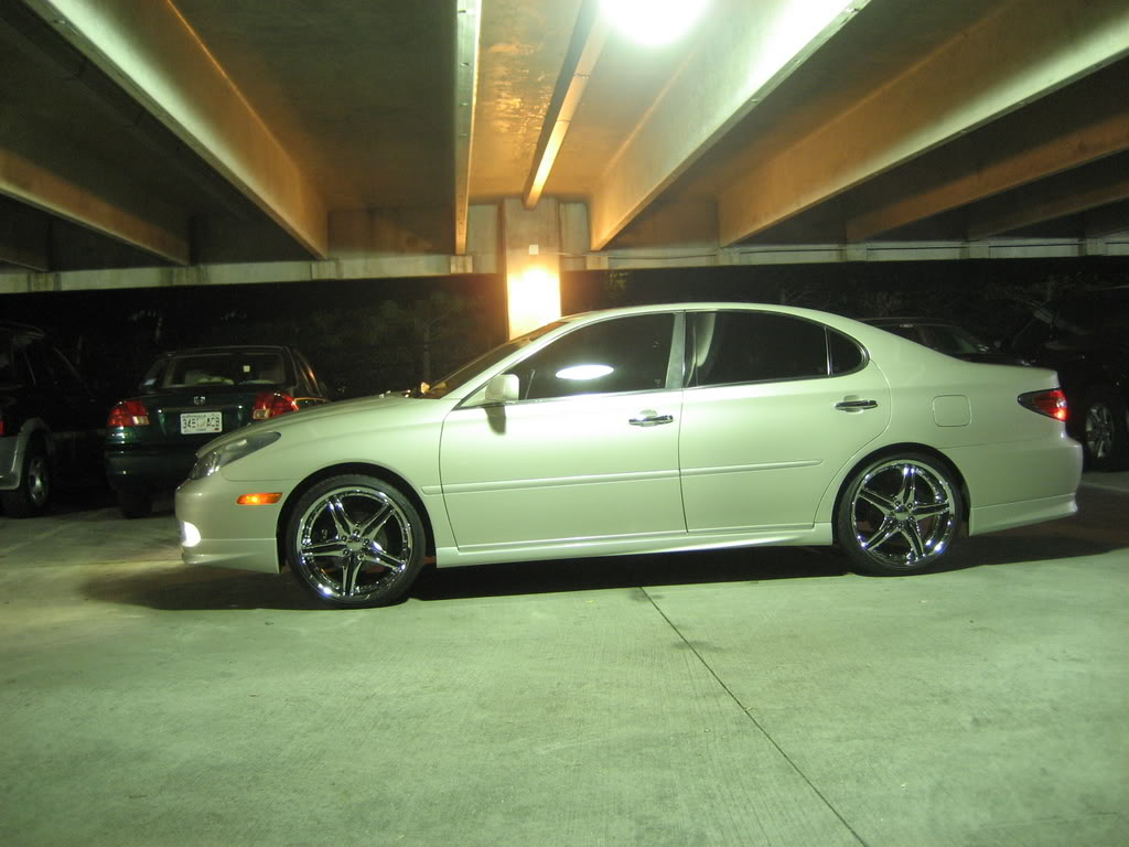 photo 2 Lexus  ES 330 custom wheels Cattivo Design 20x8.5, ET +35, tire size 225/35 R20. x ET
