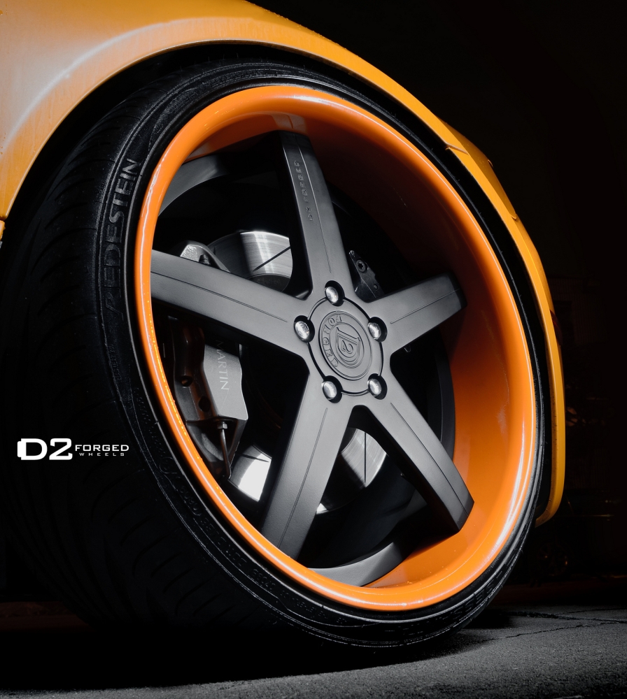 photo 2 Aston Martin V8 Vantage custom wheels D2Forged XL2 20x9.0, ET , tire size X R20. 20x11.0 ET