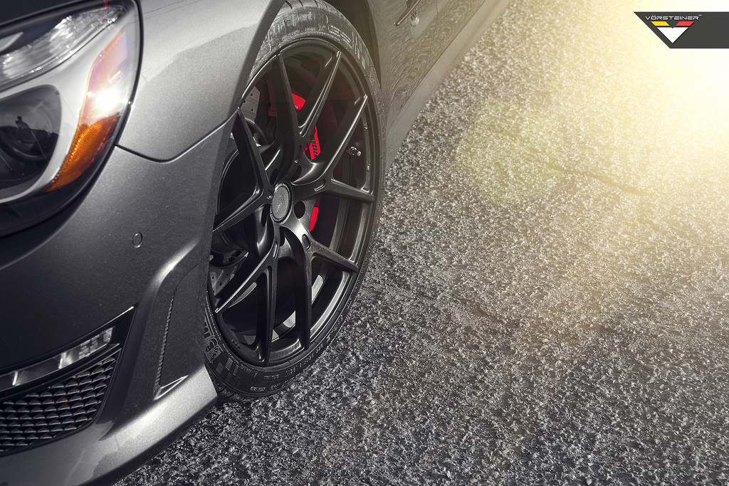 photo 4 Mercedes-Benz AMG SL custom wheels Vorsteiner V-FF 101 19x8.5, ET , tire size X R19. 20x11.0 ET 