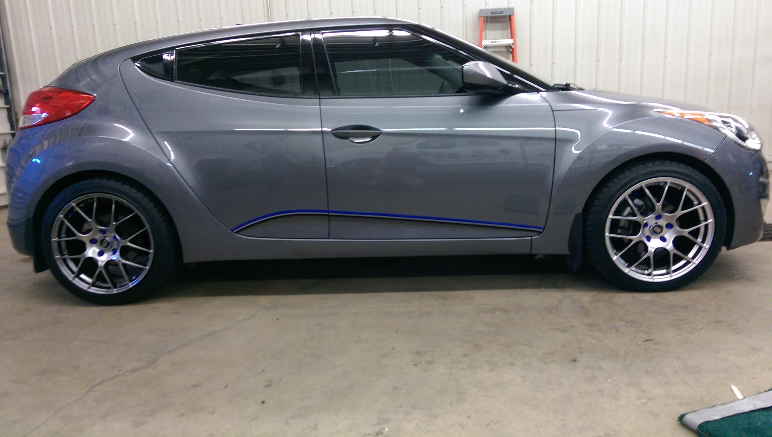 photo 2 Hyundai Veloster custom wheels Enkei Raijin 18x8.5, ET +38, tire size 235/40 R18. x ET 