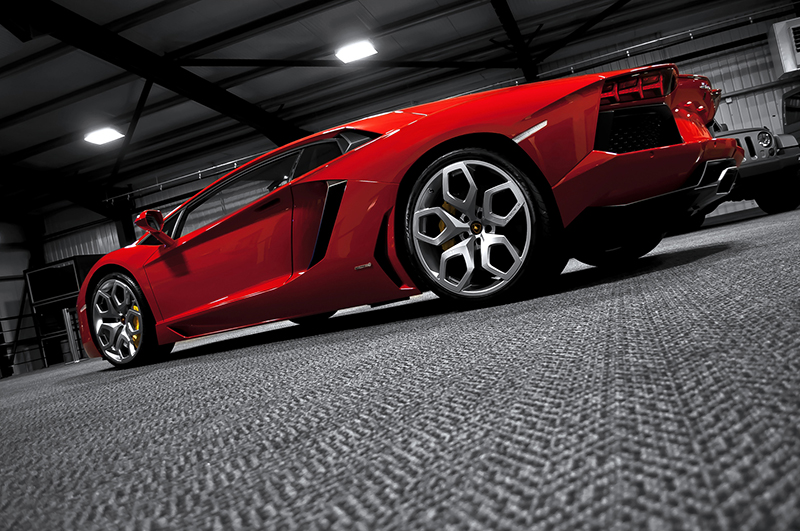 photo 4 Lamborghini Aventador custom wheels Kahn Santagata 20x9.0, ET , tire size X R20. 21x13.0 ET