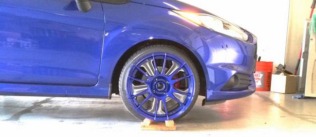 photo 1 Ford Fiesta custom wheels Ultraleggera 17x7.0, ET +42, tire size X R17. x ET