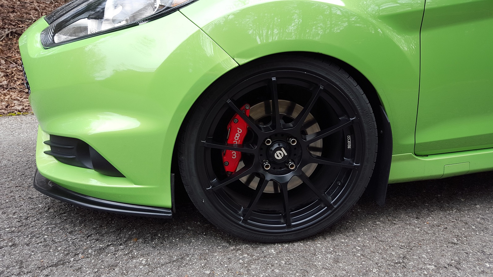photo 1 Ford Fiesta custom wheels Sparco Assetto 18x7.5, ET , tire size 215/35 R18. x ET 