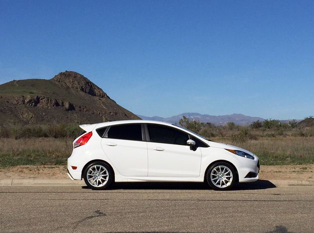 photo 1 Ford Fiesta custom wheels Maxxim Winner 16x7.0, ET +40, tire size 205/45 R16. x ET