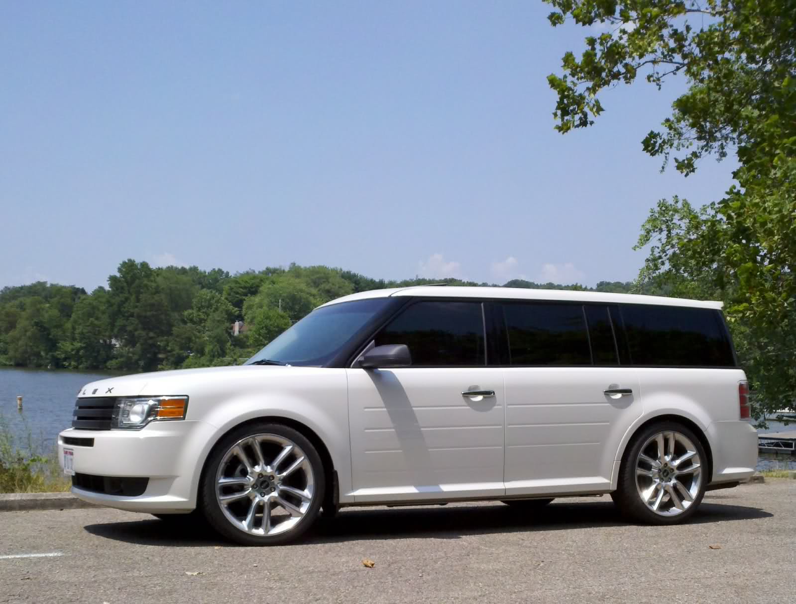 photo 1 Ford Flex custom wheels 22x, ET , tire size X R22. x ET