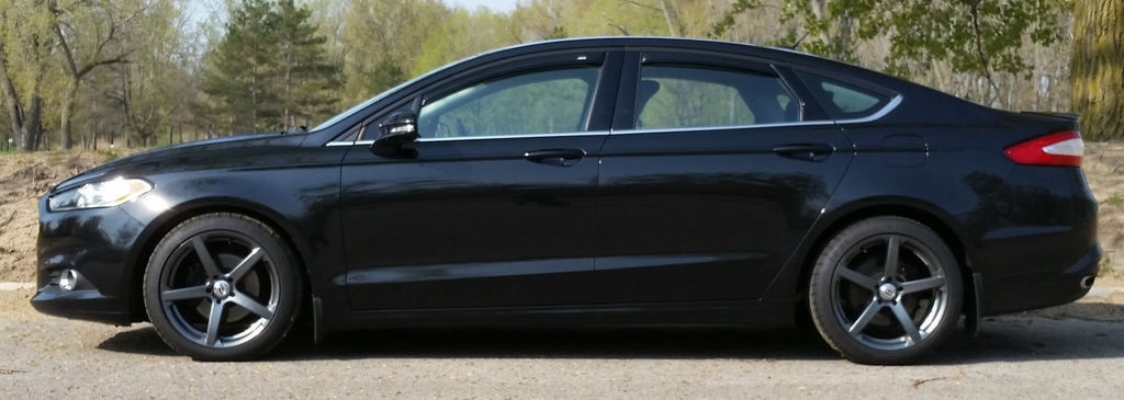 photo 1 Ford Fusion custom wheels Team Dynamics Jade R 18x8.5, ET +35, tire size 245/40 R18. x ET