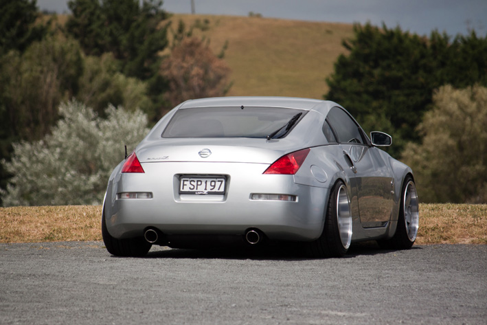 photo 1 Nissan 350Z custom wheels Rota GTR-D 18x10.0, ET +10, tire size 235/40 R18. 18x12.0 ET0 275/35 R18