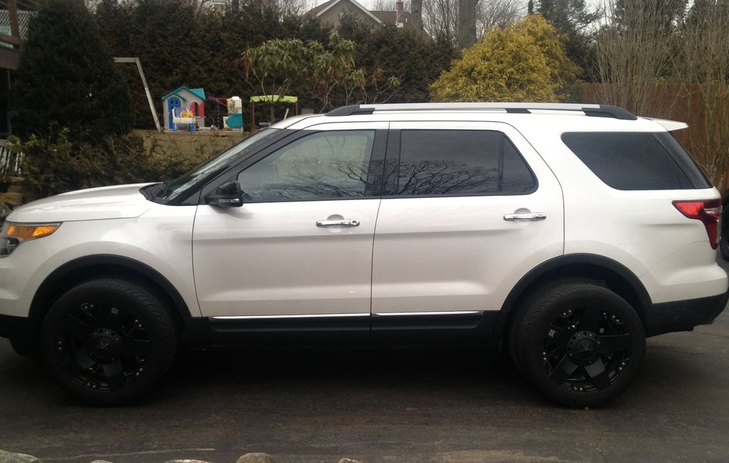 photo 1 Ford Explorer custom wheels 20x, ET , tire size X R20. x ET