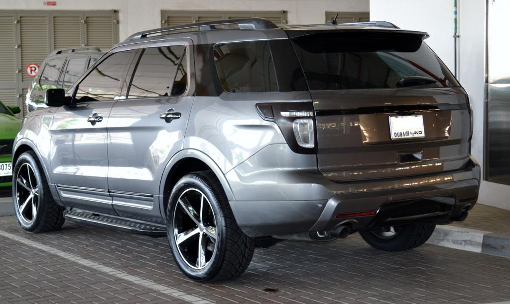 photo 1 Ford Explorer custom wheels 20x9.0, ET , tire size 265/50 R20. x ET