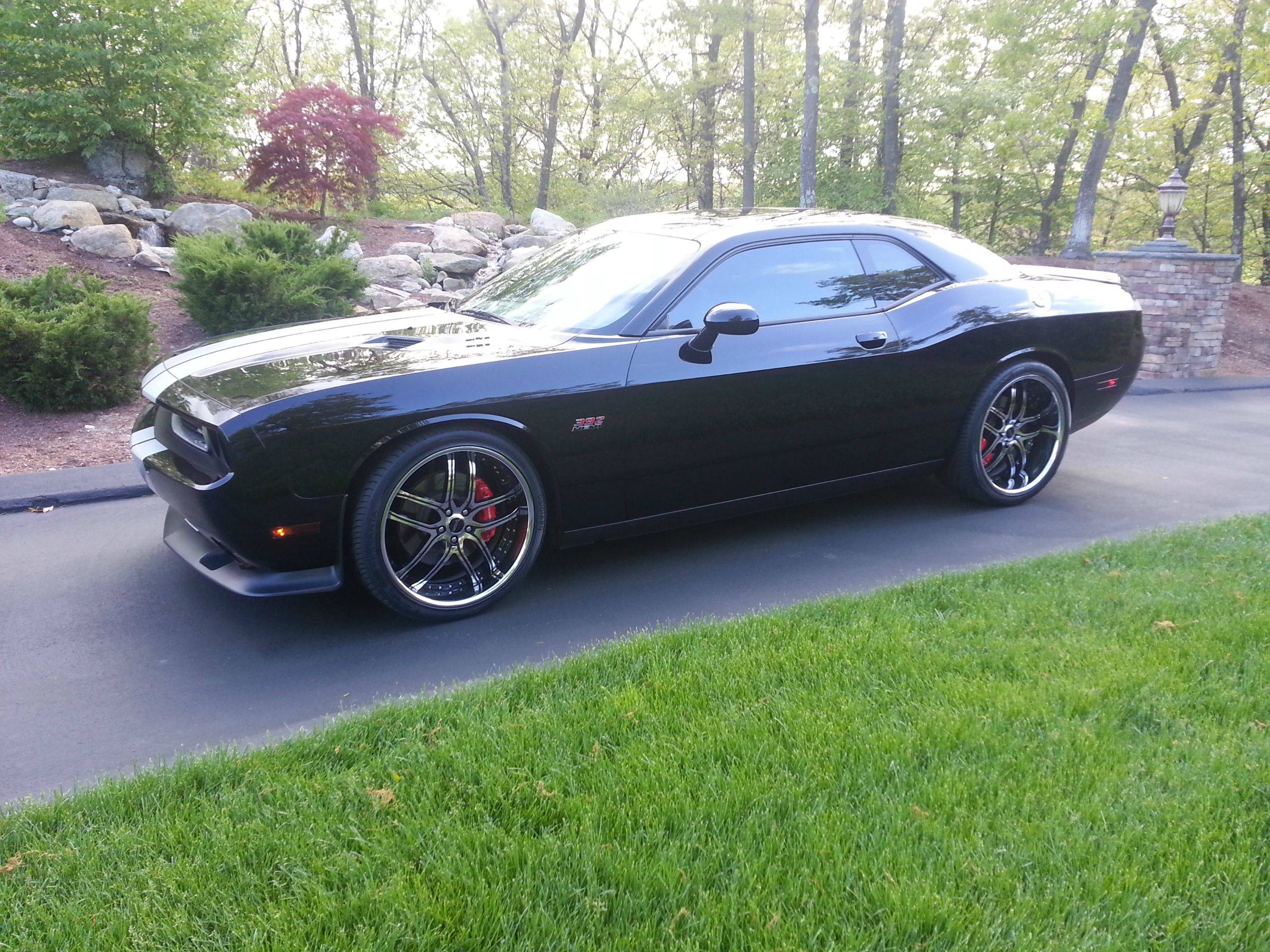 photo 3 Dodge Challenger custom wheels   22x9.0, ET , tire size 265/35 R22. 22x10.5 ET 315/30 R22
