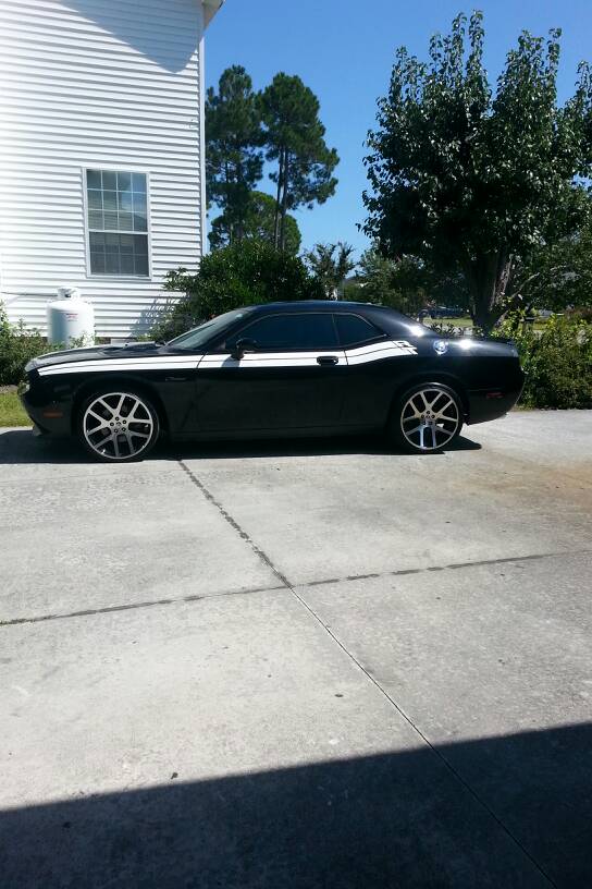photo 2 Dodge Challenger custom wheels OEM Dodge Viper Replica 20x9.0, ET , tire size 255/ R20. 20x10.0 ET 285/ R20