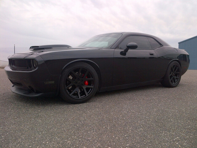 photo 2 Dodge Challenger custom wheels OEM Dodge Viper 20x9.0, ET , tire size 245/45 R20. x ET 295/40 R