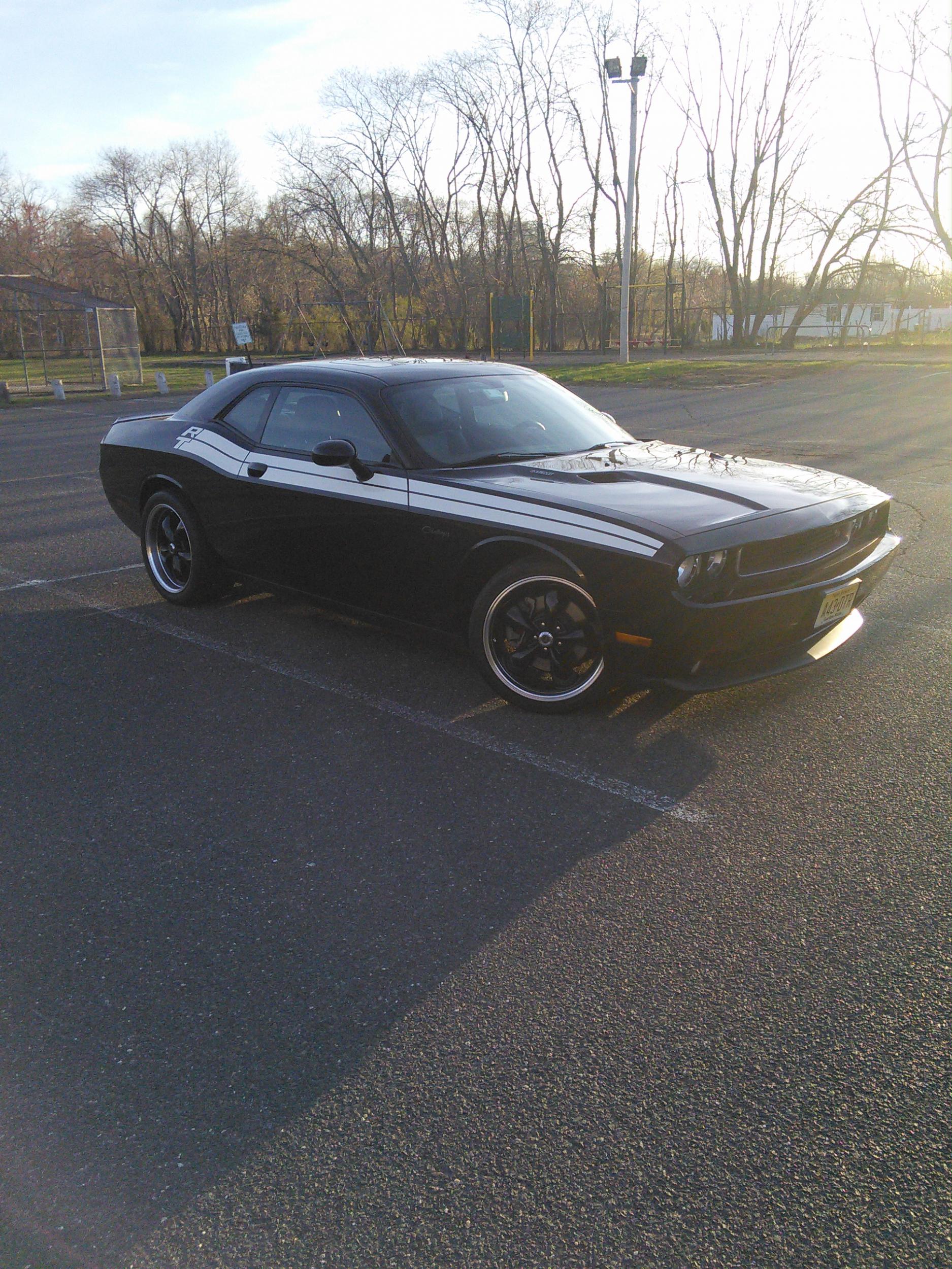 photo 3 Dodge Challenger custom wheels American Racing Torq Thrust M 20x8.5, ET , tire size 265/35 R20. 20x10.0 ET 305/35 R20