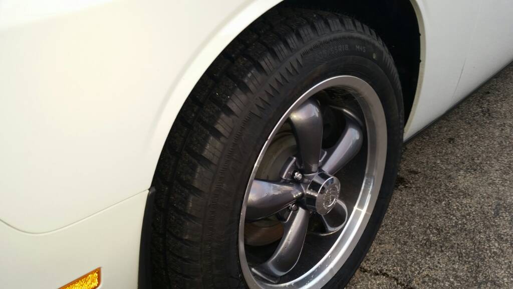 photo 1 Dodge Challenger custom wheels Vision Legend 5 Type 142 18x10.0, ET , tire size X R18. x ET