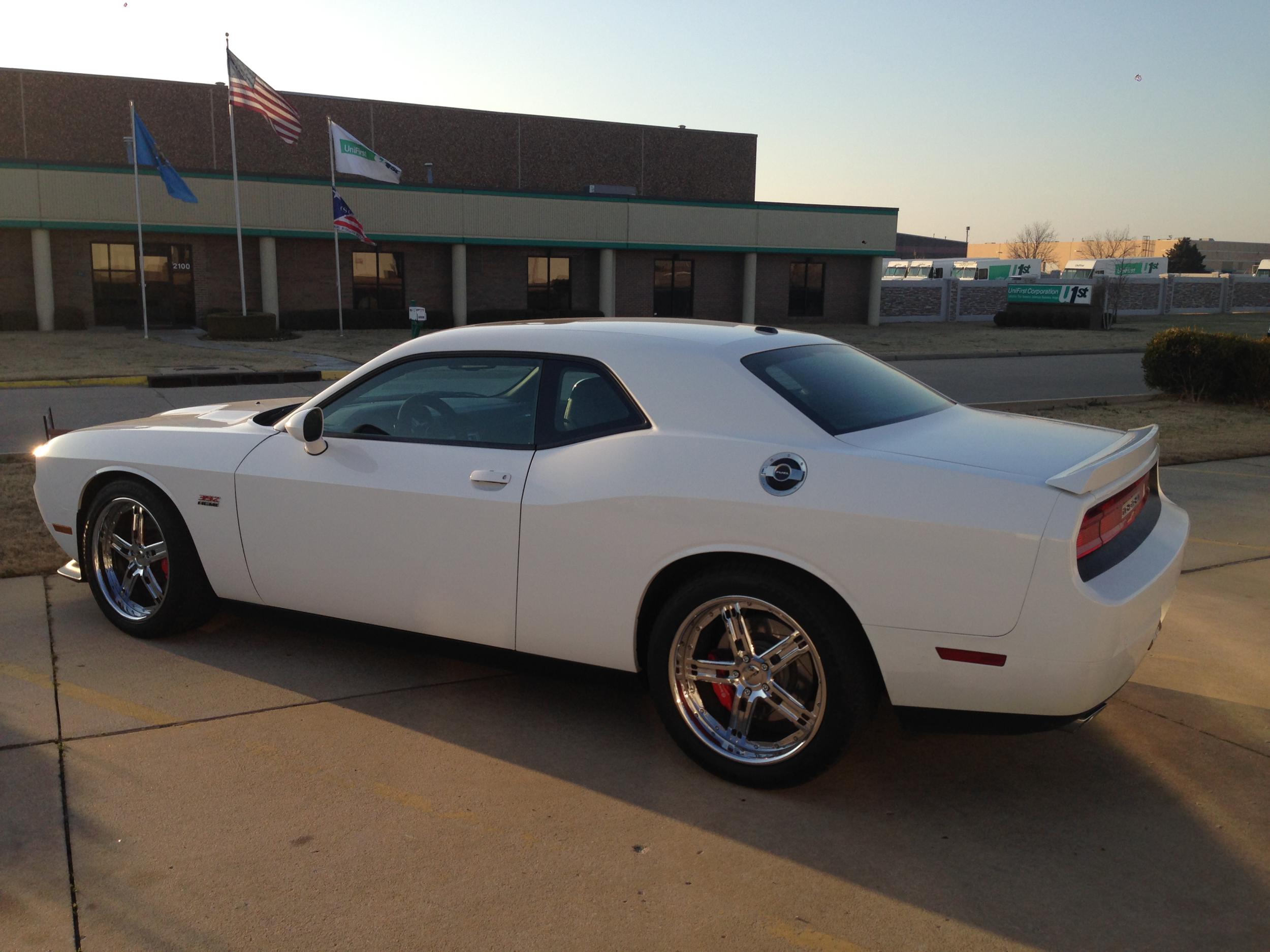 photo 1 Dodge Challenger custom wheels GFG Baghdad 5 20x9.0, ET , tire size 255/45 R20. 20x10.0 ET 295/40 R20