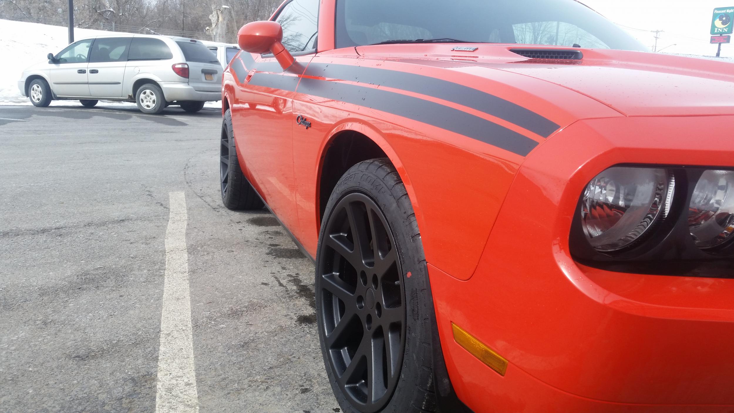 photo 1 Dodge Challenger custom wheels OEM Dodge Viper Replica 20x, ET , tire size 245/45 R20. x ET 275/40 R