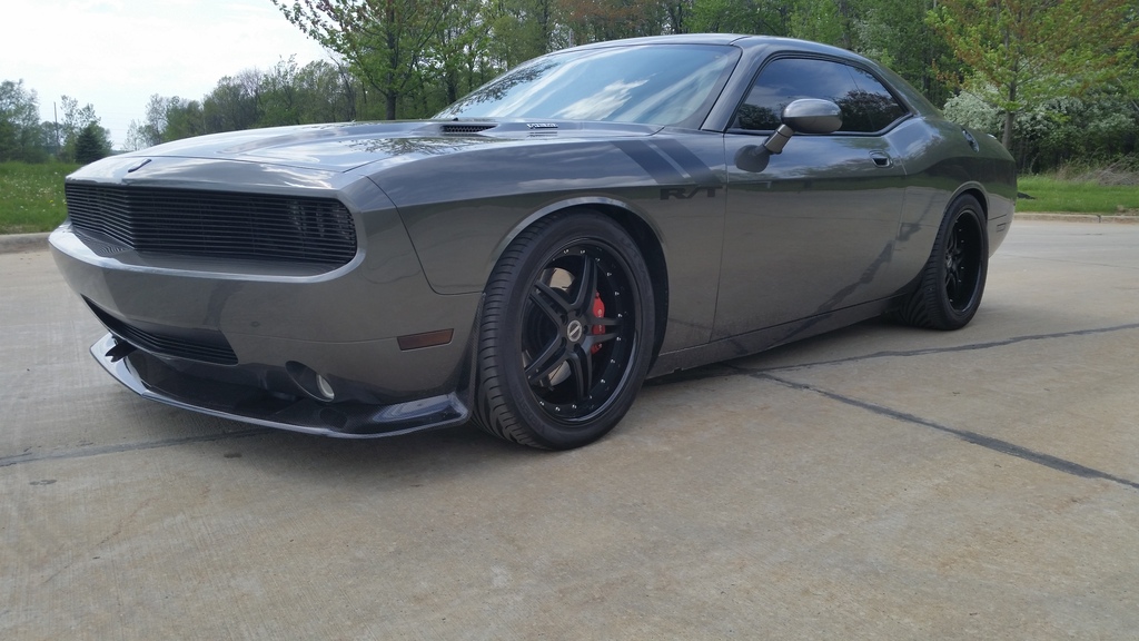 photo 2 Dodge Challenger custom wheels   20x9.0, ET , tire size 275/40 R20. 20x10.0 ET 315/35 R20