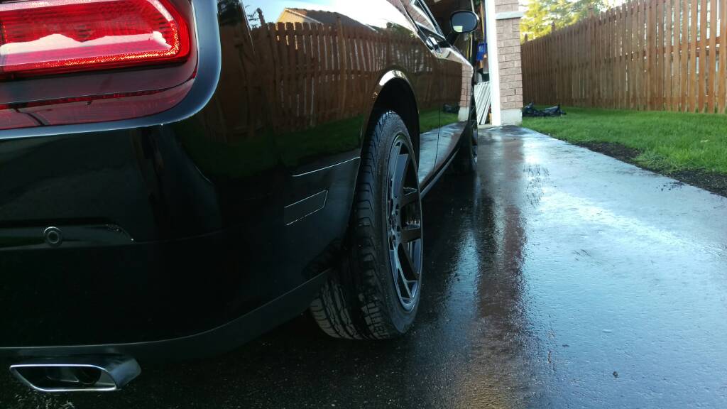 photo 3 Dodge Challenger custom wheels OEM Dodge Viper Replica 20x9.0, ET , tire size 245/45 R20. x ET