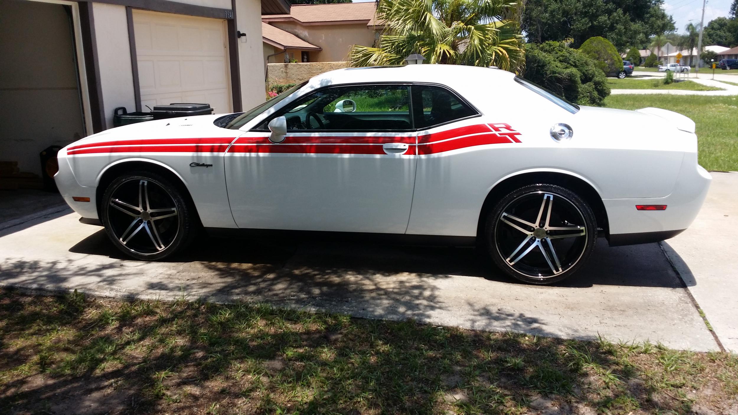 photo 3 Dodge Challenger custom wheels TIS 536MB 22x9.0, ET , tire size 265/35 R22. 22x10.5 ET 295/30 R22