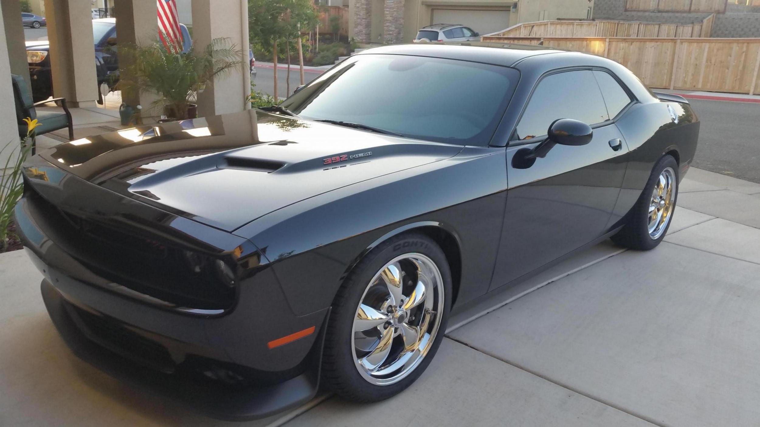 photo 1 Dodge Challenger custom wheels American Racing Torq Thrust M 20x8.5, ET , tire size 245/45 R20. 20x10.0 ET 295/40 R20
