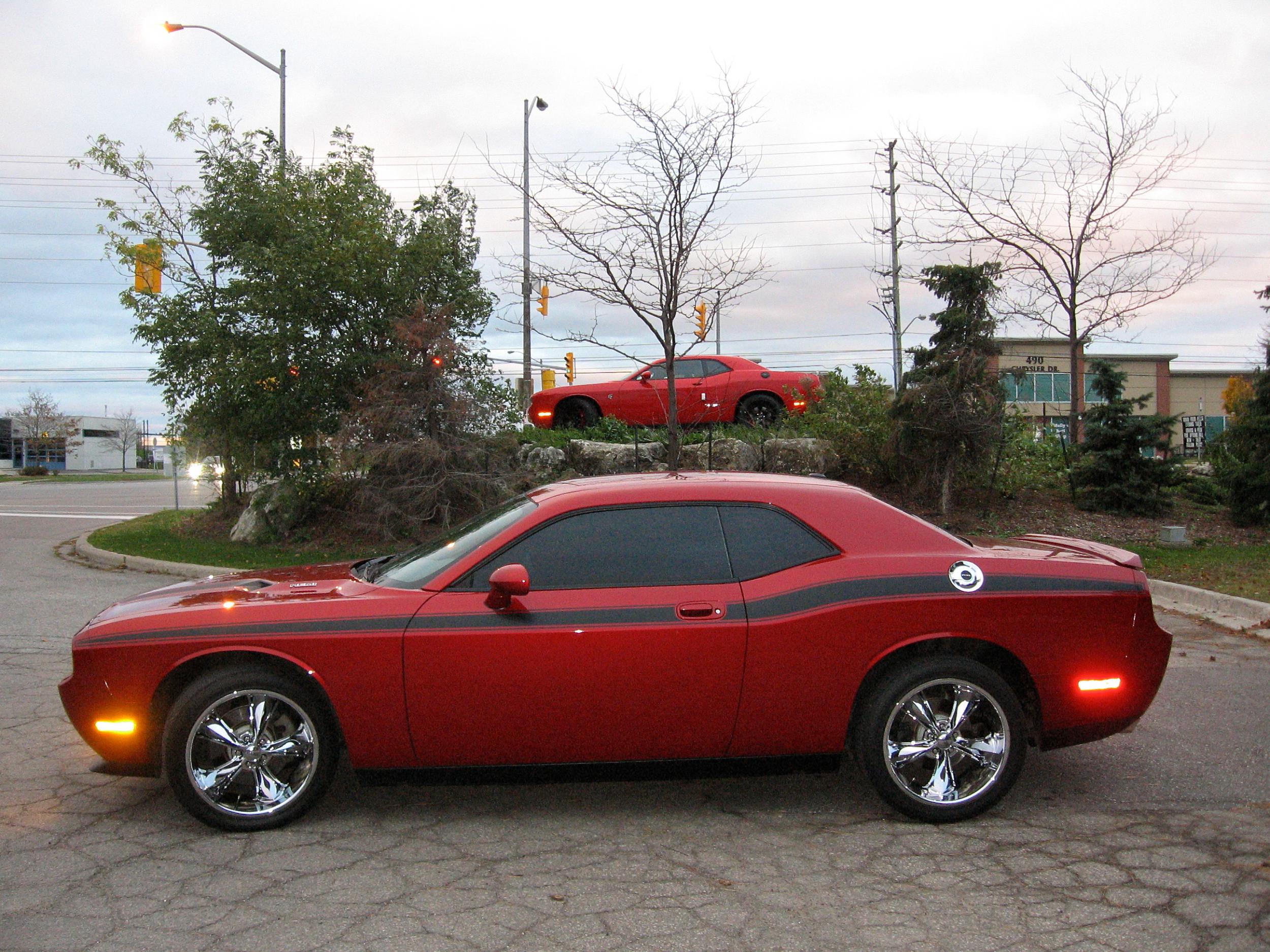 photo 2 Dodge Challenger custom wheels Foose Legend 20x8.5, ET , tire size 245/45 R20. 20x10.0 ET 275/40 R20