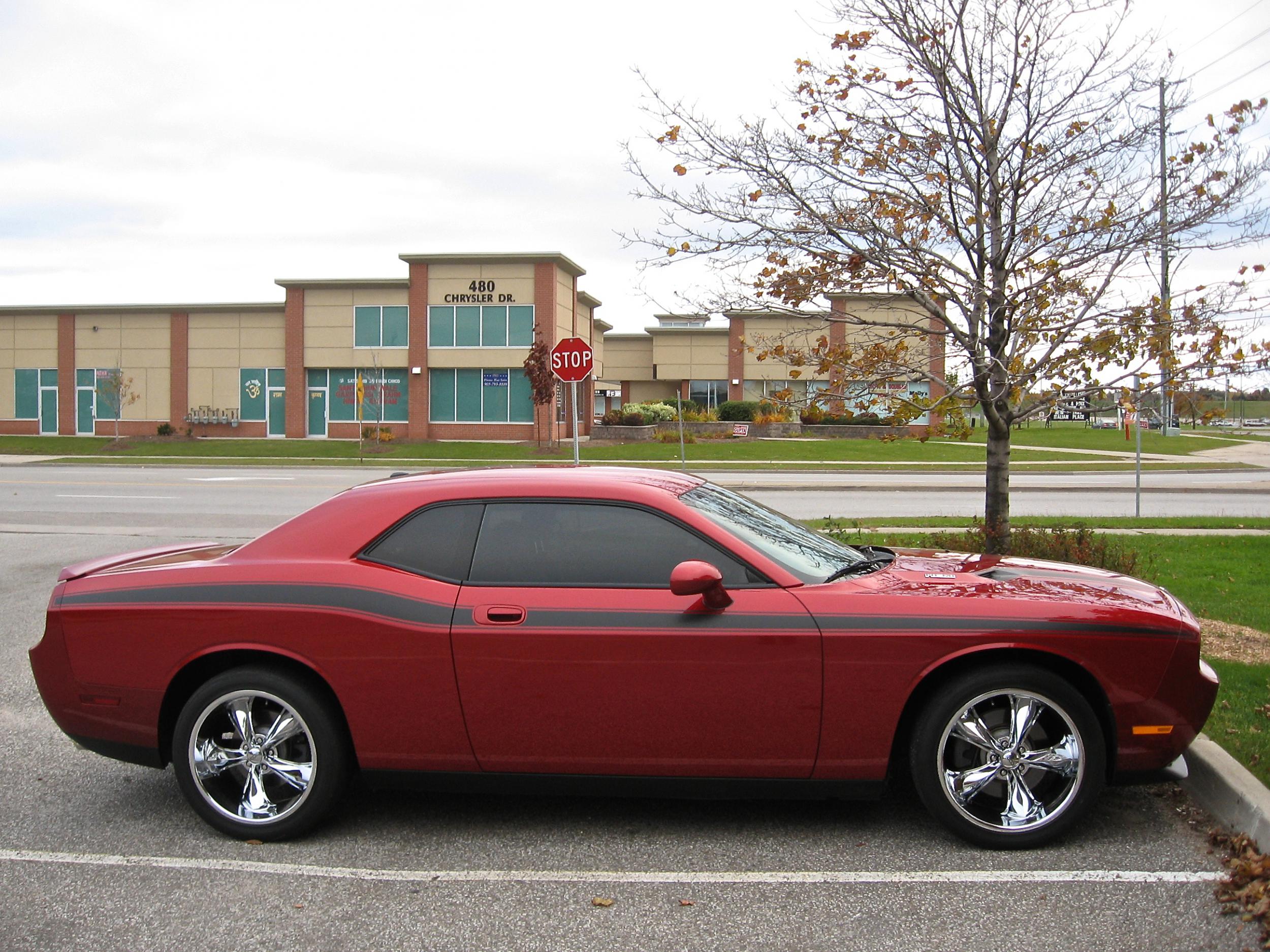photo 4 Dodge Challenger custom wheels Foose Legend 20x8.5, ET , tire size 245/45 R20. 20x10.0 ET 275/40 R20