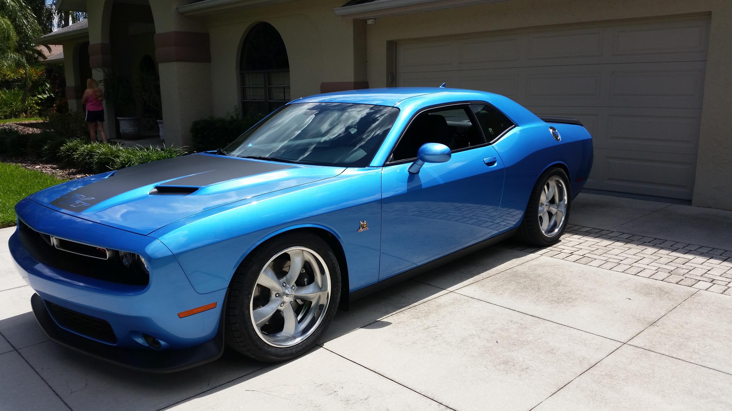 photo 1 Dodge Challenger custom wheels American Racing VN425 20x9.0, ET +20, tire size X R20. 20x10.5 ET+25