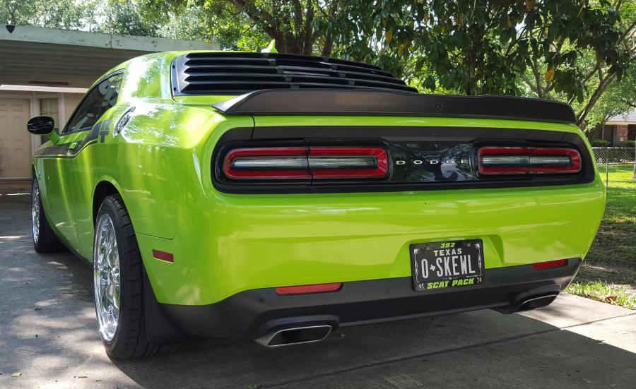 photo 1 Dodge Challenger custom wheels American Racing Torq Thrust M 20x8.5, ET +18, tire size X R20. 20x10.0 ET+18 275/40 R20