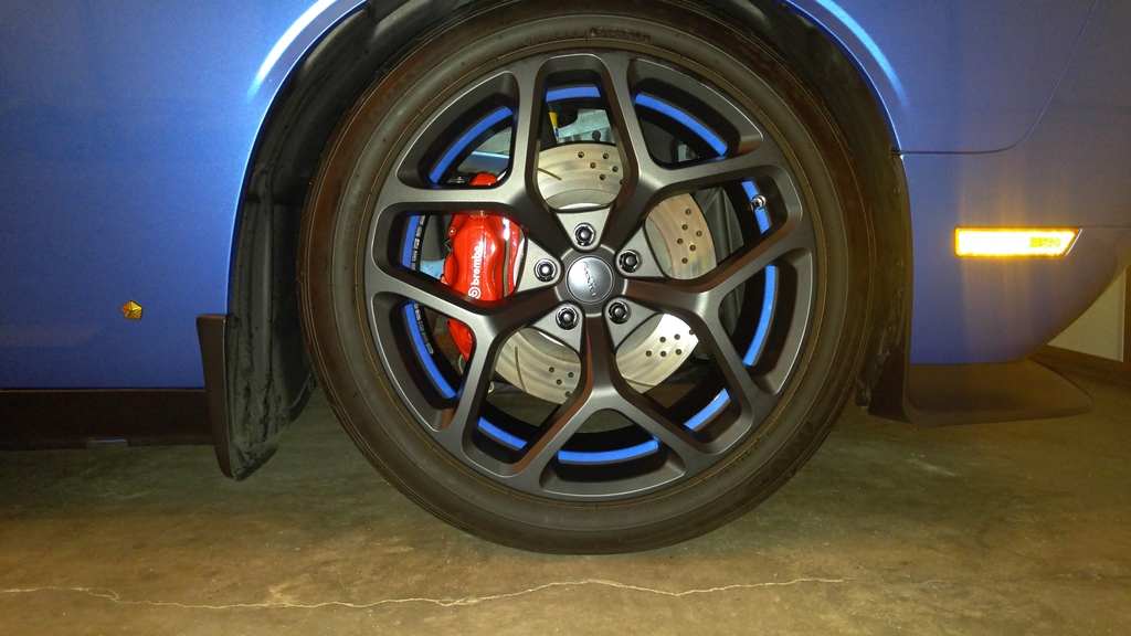 photo 1 Dodge Challenger custom wheels Drag DR 64 20x9.0, ET +20, tire size X R20. 20x10.0 ET+25