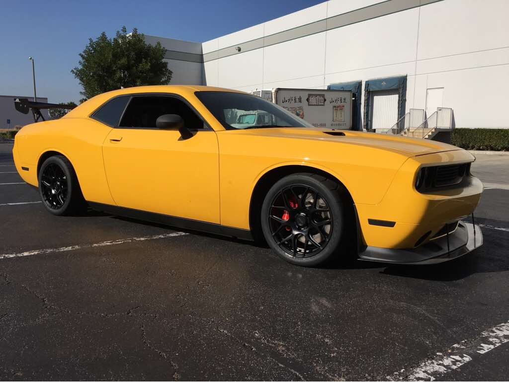 photo 1 Dodge Challenger custom wheels MRR FS01 18x9.5, ET +16, tire size 275/35 R18. x ET