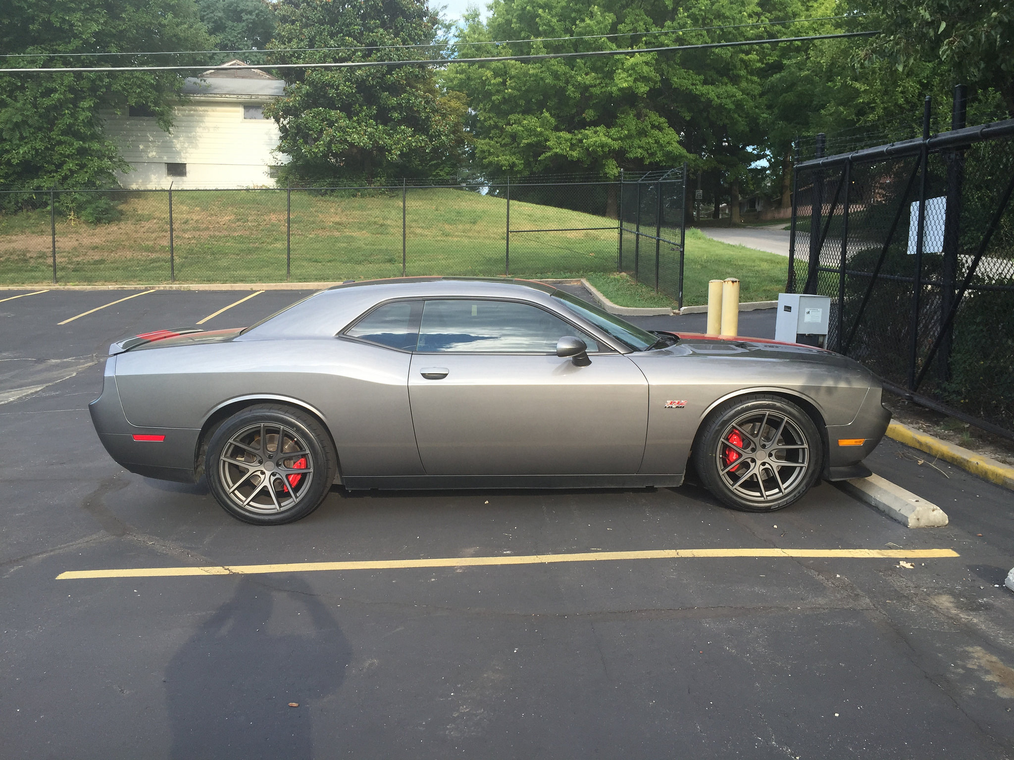 photo 1 Dodge Challenger custom wheels TSW Geneva 20x9.0, ET , tire size 255/45 R20. 20x10.5 ET 295/40 R20