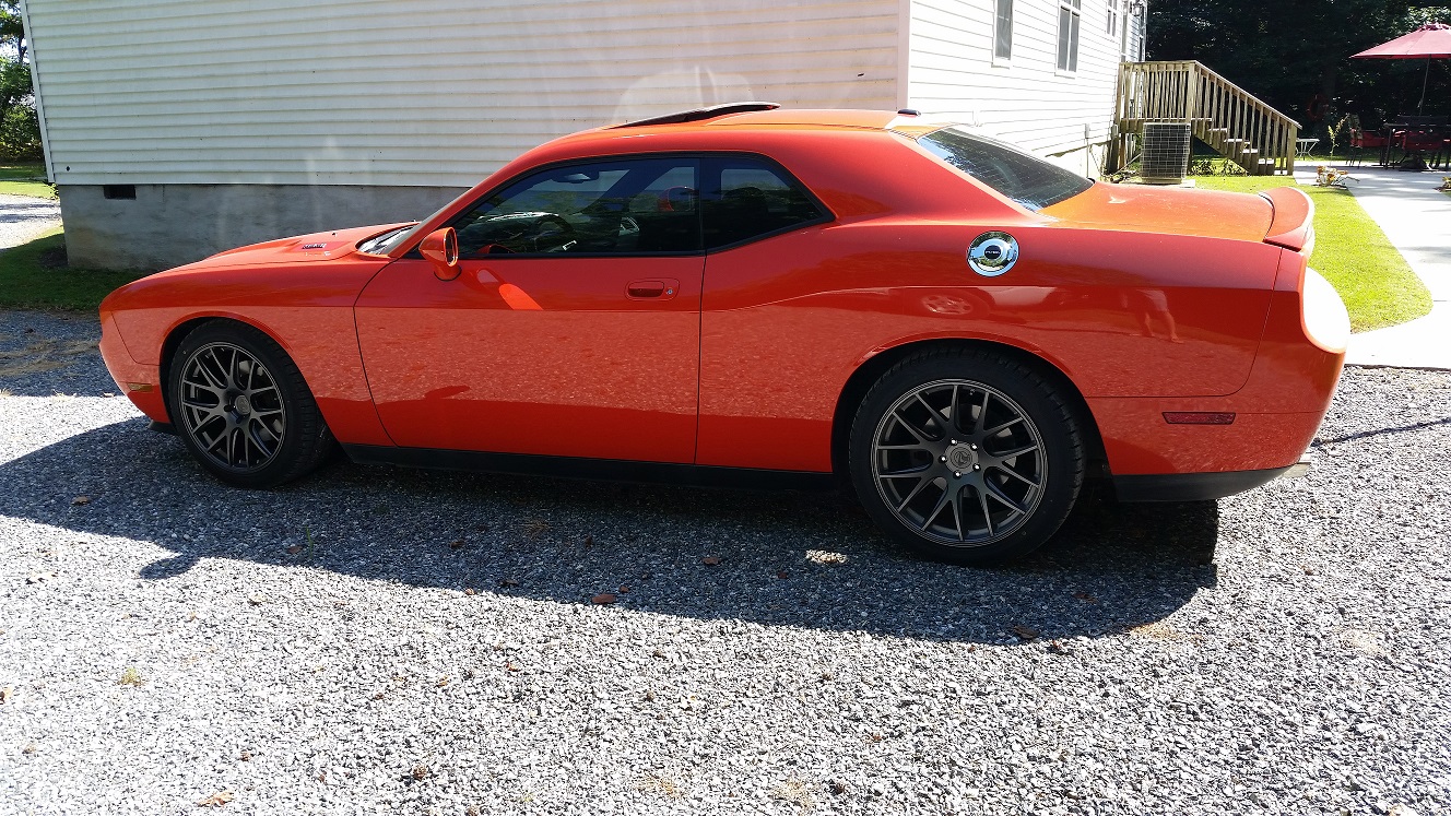 photo 2 Dodge Challenger custom wheels Axis Model two 20x9.0, ET , tire size 245/45 R20. 20x10.0 ET 275/40 R20
