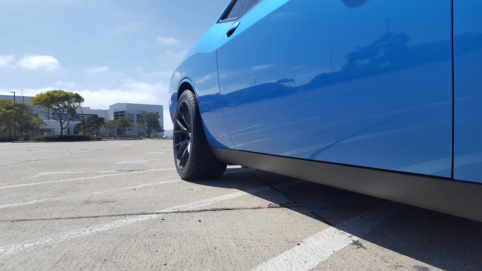 photo 3 Dodge Challenger custom wheels OEM Dodge  20x, ET , tire size 275/40 R20. x ET 315/35 R