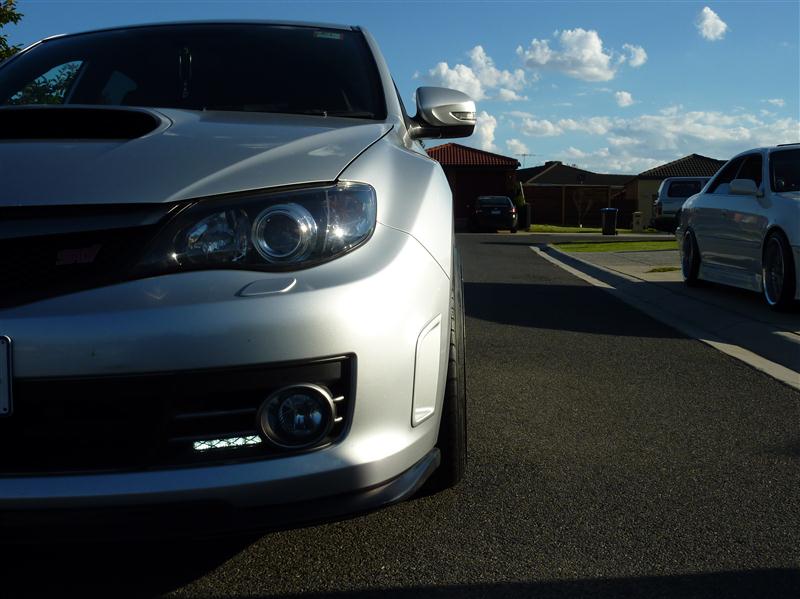 photo 1 Subaru Impreza WRX STi custom wheels Rota Grid 18x9.5, ET +30, tire size 225/40 R18. x ET 