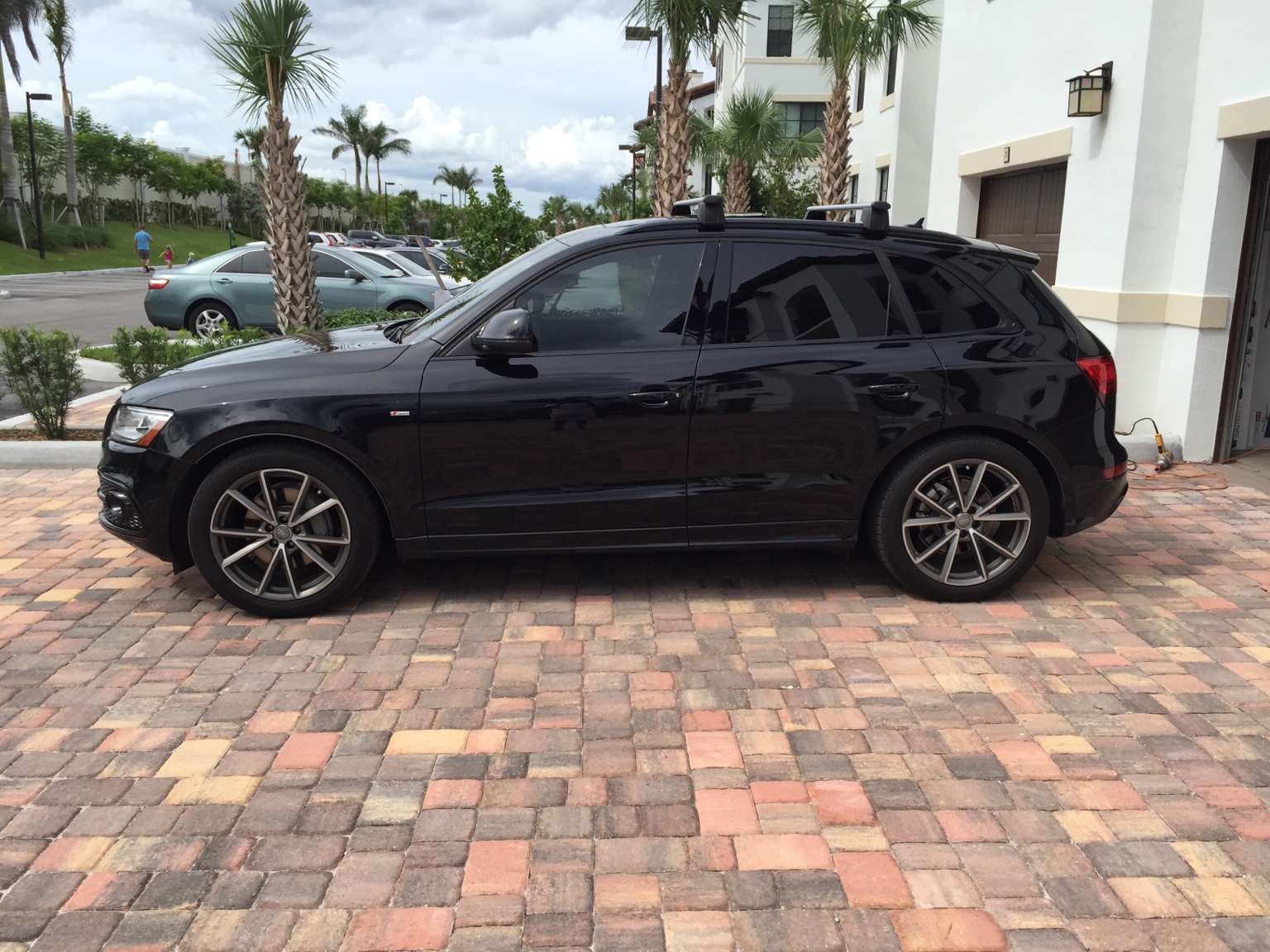 photo 1 Audi Q5 custom wheels Vossen  VFS1 22x10.5, ET +30, tire size 265/35 R22. x ET