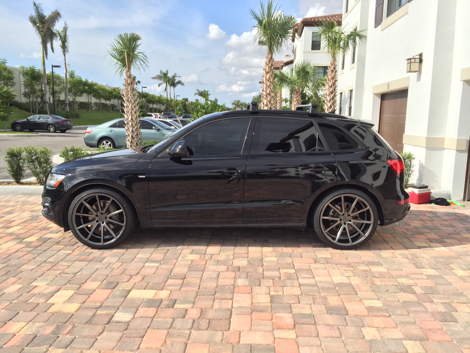 photo 3 Audi Q5 custom wheels Vossen  VFS1 22x10.5, ET +30, tire size 265/35 R22. x ET