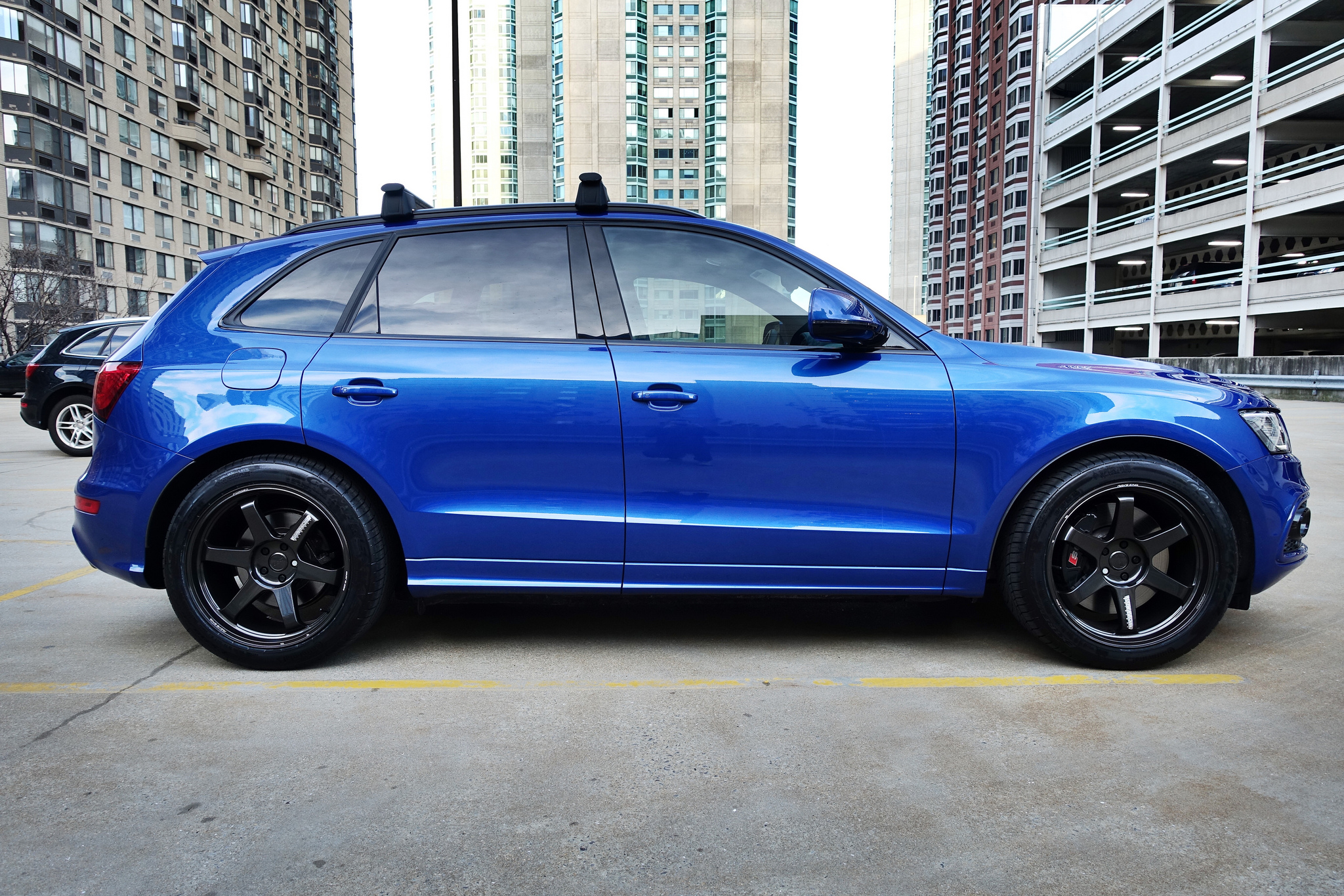 photo 3 Audi SQ5 custom wheels Volk TE37 Ultra 20x10.0, ET +25, tire size 275/40 R20. x ET