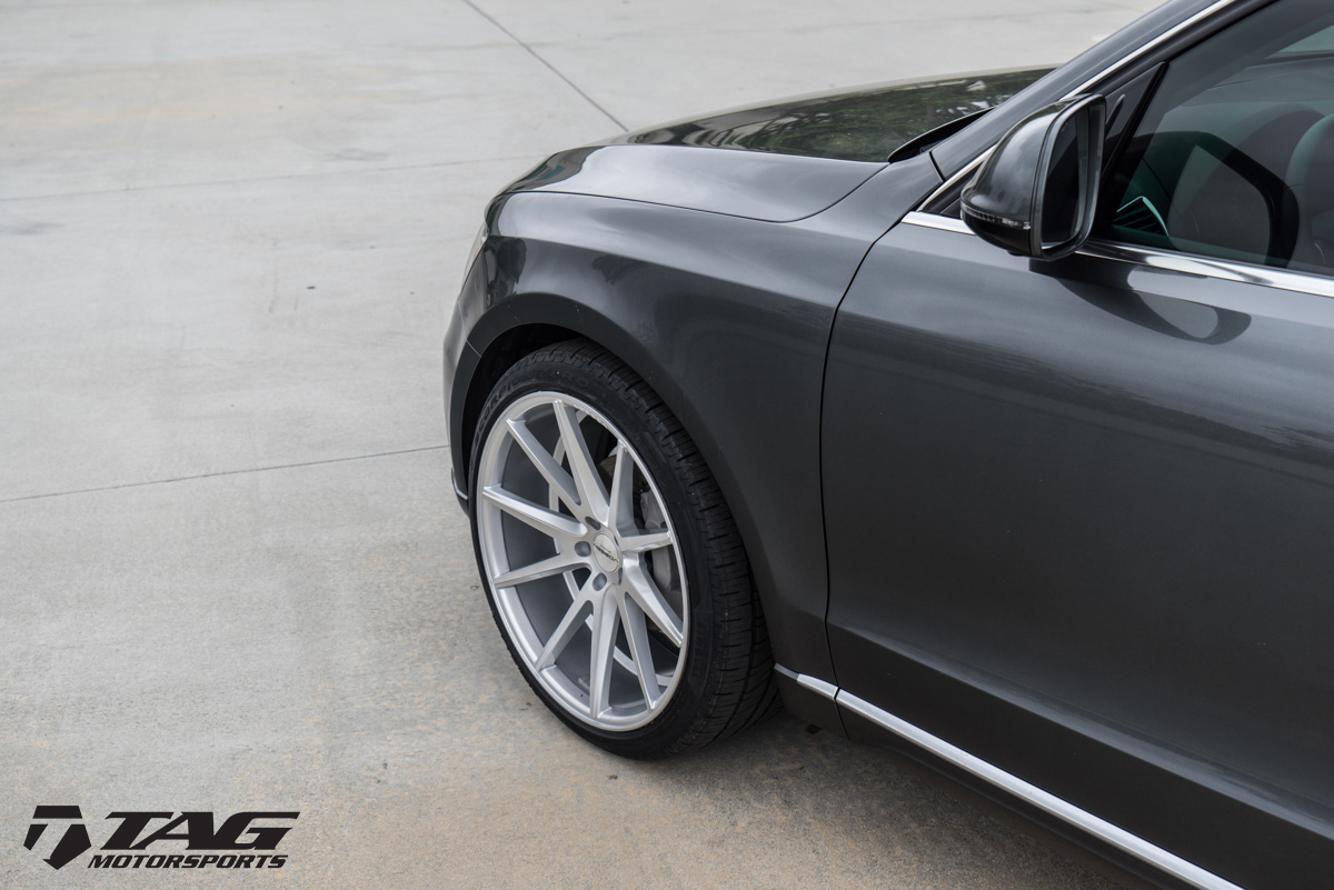 photo 6 Audi Q5 custom wheels Vossen VFS1 22x, ET , tire size X R22. x ET