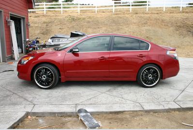 photo 2 Nissan Altima custom wheels Elite Carnal Black   20x8.5, ET +35, tire size 245/35 R20. x ET 