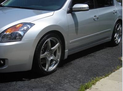 photo 1 Nissan Altima custom wheels Enkei  RP03 19x8.5, ET , tire size 245/35 R19. x ET 