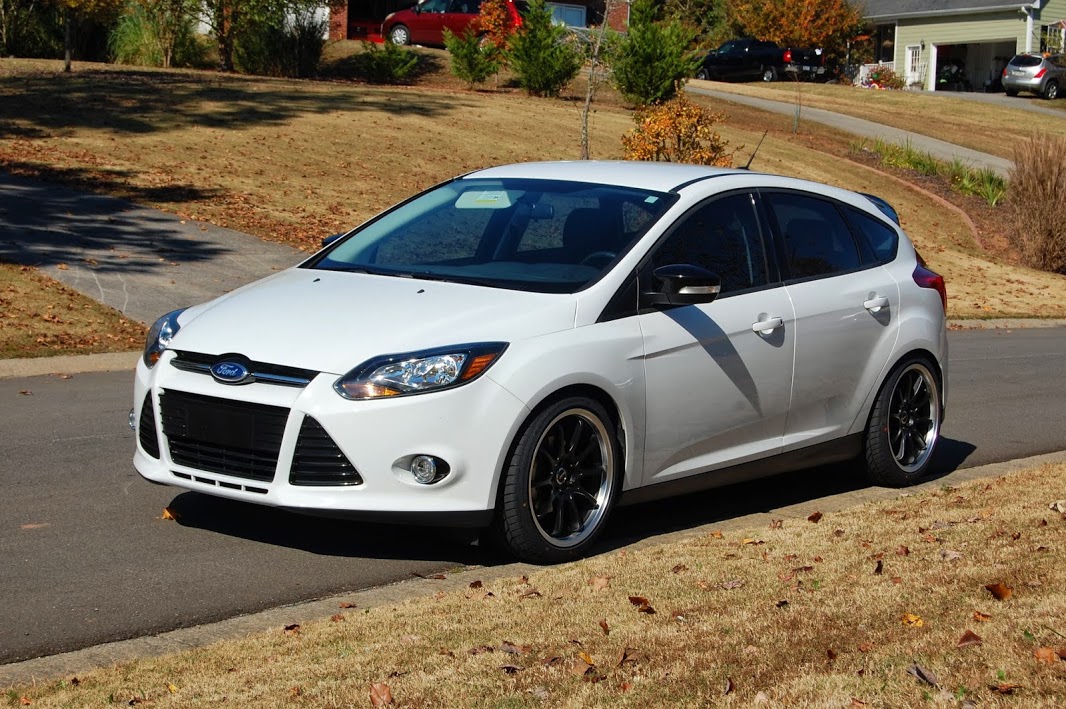 photo 2 Ford Focus custom wheels Styluz VM637 18x8.0, ET +40, tire size 225/40 R18. x ET 