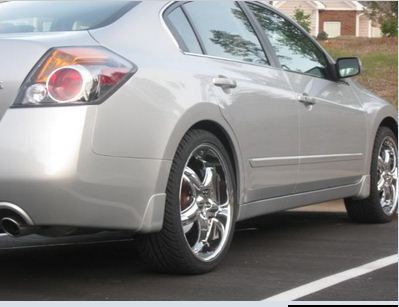 photo 3 Nissan Altima custom wheels   20x, ET , tire size 245/35 R20. x ET