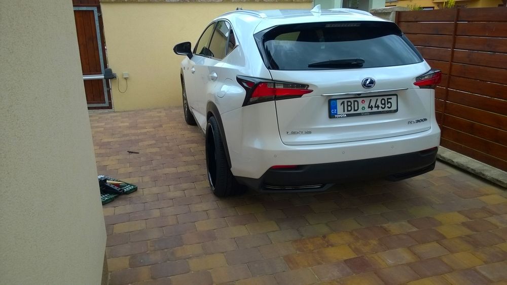 photo 2 Lexus NX 300h custom wheels AIMGAIN GIIM 22x10.5, ET +28, tire size 265/30 R22. 22x10.5 ET+8 