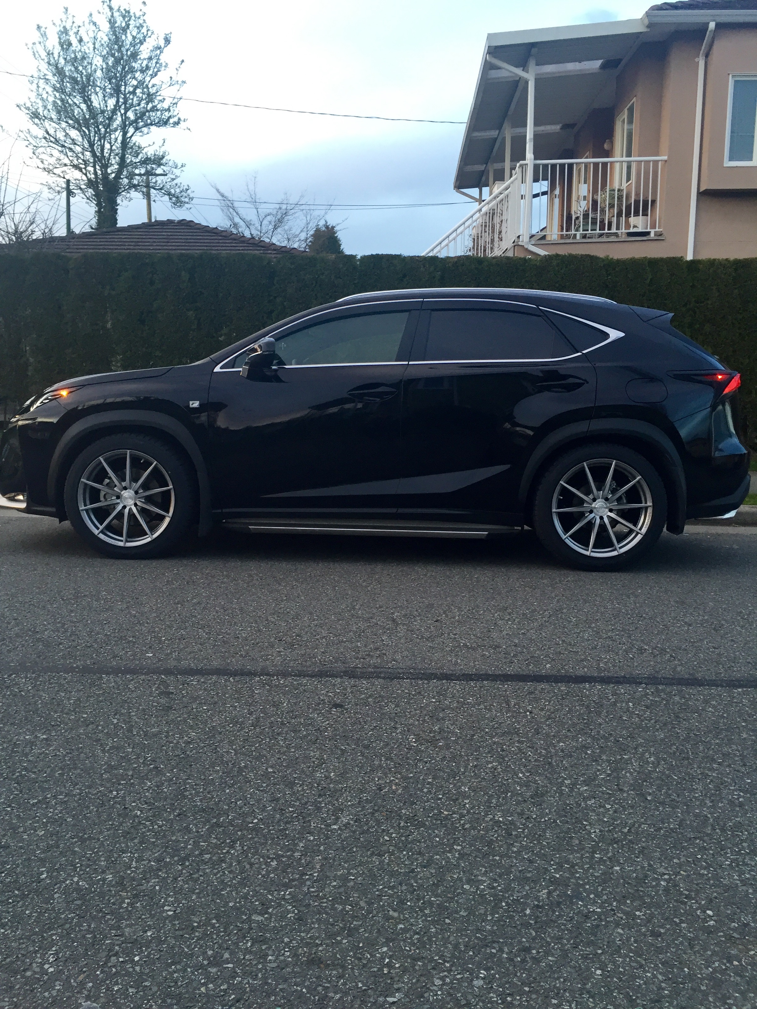 photo 1 Lexus NX 300h custom wheels Rohana RF 1 20x9.0, ET +35, tire size X R20. x ET 