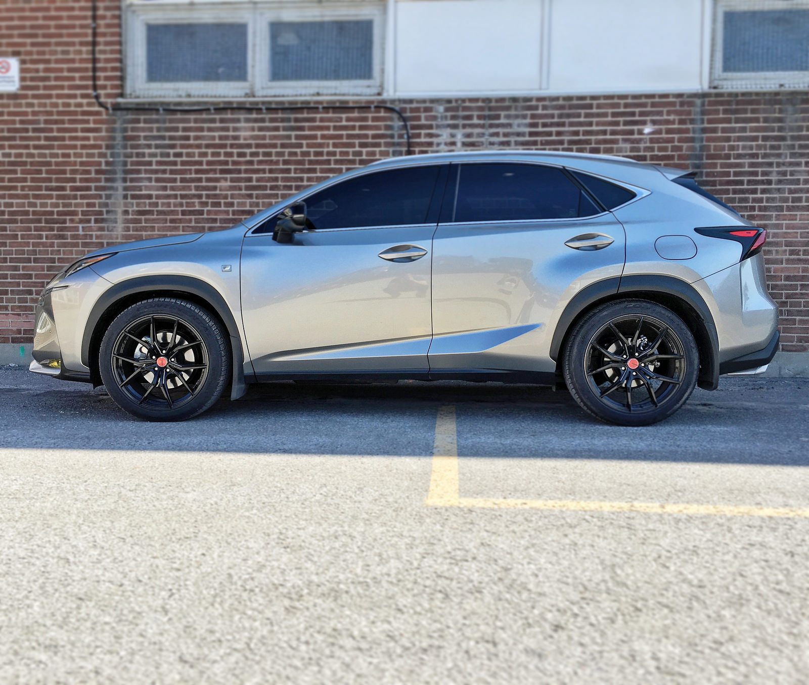 photo 1 Lexus NX 300h custom wheels   20x, ET , tire size 245/45 R20. x ET