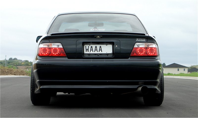 photo 2 Toyota Chaser custom wheels Wolf S1P 18x9.0, ET +15, tire size 215/40 R18. x ET 225/40 R